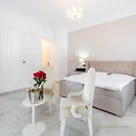 Guest house Palacio Marbella