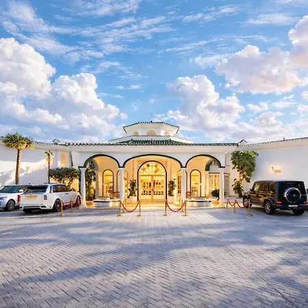 Palacio 3*