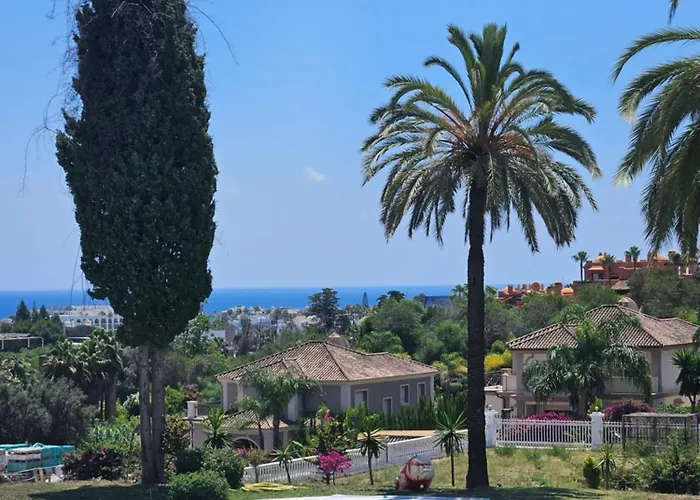 Guest house Palacio Marbella