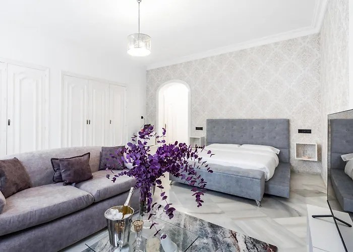 Palacio 3* Marbella