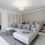 Palacio בית הארחה 3*