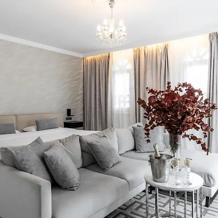 Palacio 게스트하우스 3*